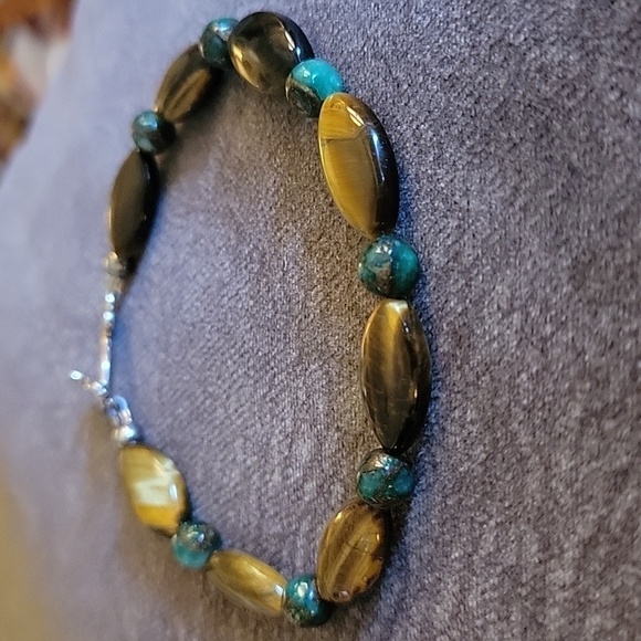 handmade Brown Tiger Eye Green Chrysocolla Beaded Toggle Bracelet - Picture 3 of 6